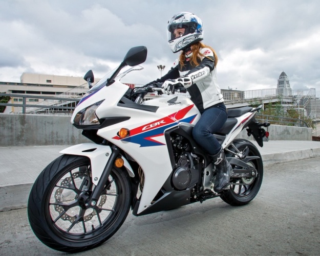 Comparative motorbikes Honda CBR 500 R vs. Kawasaki Ninja 300: Tiny fight-club