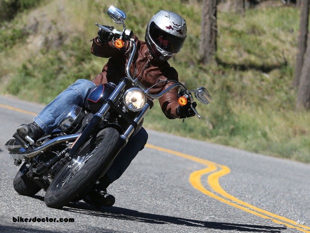 Harley DavidsonStreet Bob First Ride HD wallpaper (1280 × 960)