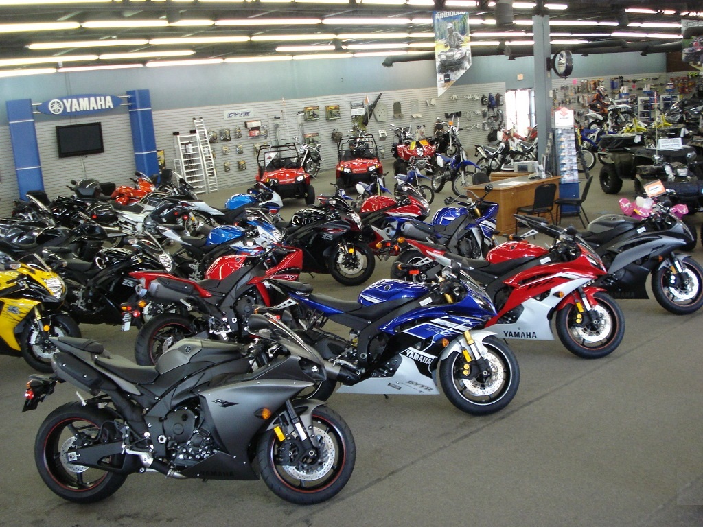 Yamaha YZF-R1 17 models till 2015