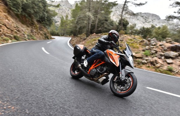 KTM Super Duke 1290 GT Test and Review