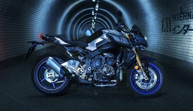 Yamaha MT-10 SP Supernaked Motorcycles 2017